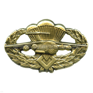 Значок мет. Самолет и 3 парашюта в венке (ИЛ-76)