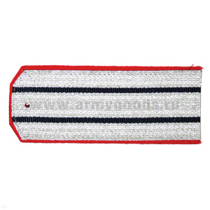 Погоны казачьи серебристые с красн. кантом с 2 темно-синими просв. (донское казачество)