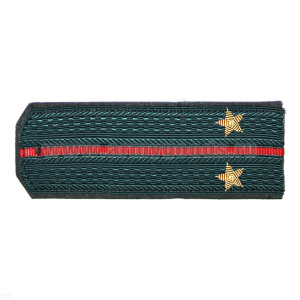 Погоны МВД серые (без канта) с 1 красн. просв., вышит. канителью (лейтенант)