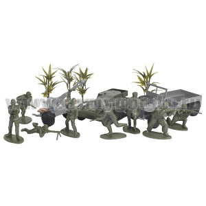 Набор игрушек пластмассовых "Противостояние" (солдатики 8 шт, машина, танк, кусты)