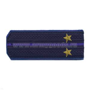 Погоны ФСБ нов/обр иссиня-черн. с вас. кантом с 1 вас. просв. на китель, вышит. канителью (лейтенант)