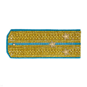 Погоны парадные золотые (металлиз.) с 1 голуб. просв., вышит. канителью (ст. лейтенант)