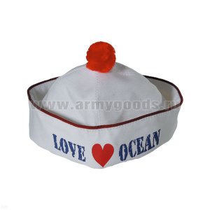 Боцманка белая с помпоном красным Love ocean