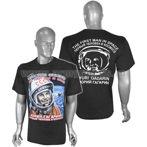 Футболка с рис краской Юрий Гагарин первый человек в космосе (черная)